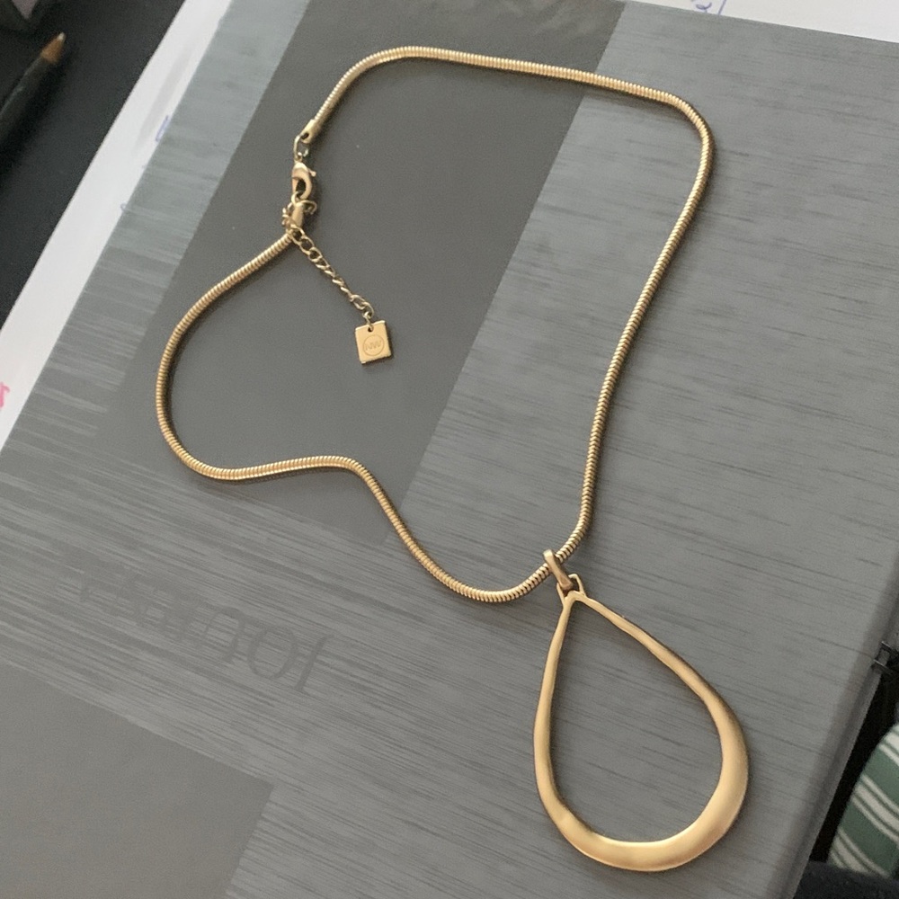 Nine West Gold Teardrop Necklace 16 inches with 2 inch extender